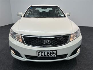 2009 Kia Magentis - Thumbnail