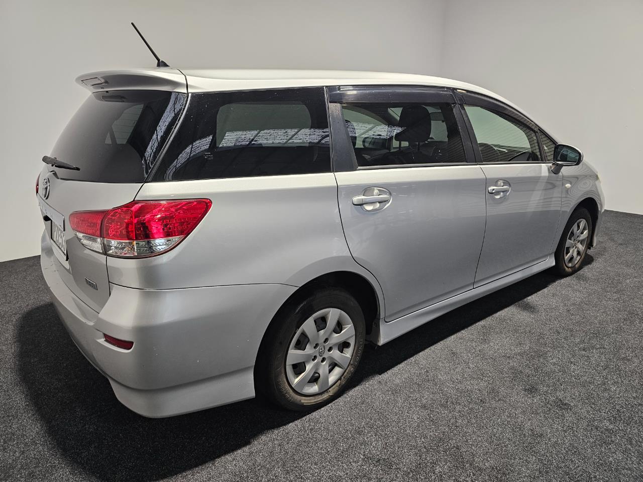 2012 Toyota WISH