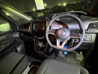 2022 Nissan SERENA - Thumbnail