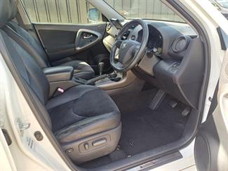 2013 Toyota VANGUARD - Thumbnail