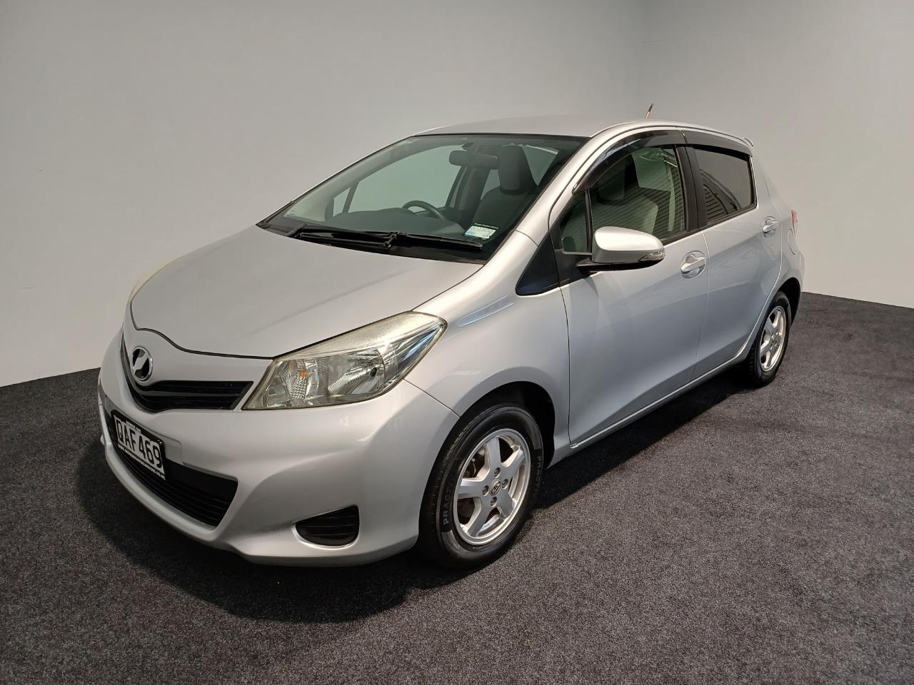 2011 Toyota Vitz