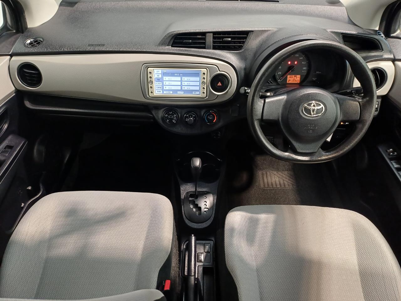 2011 Toyota Vitz