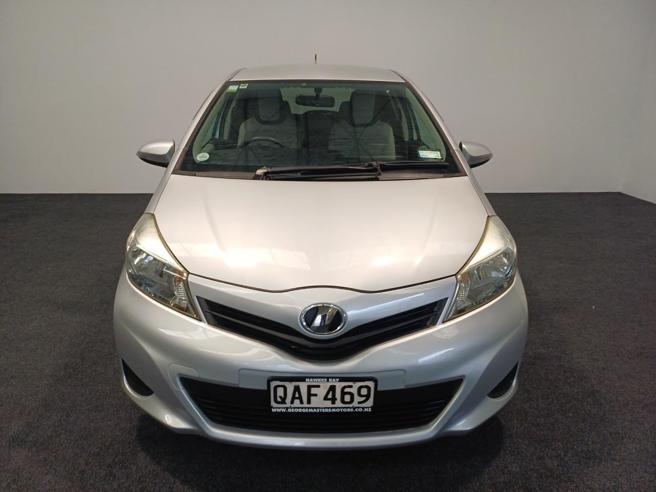 2011 Toyota Vitz