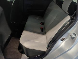 2011 Toyota Vitz - Thumbnail