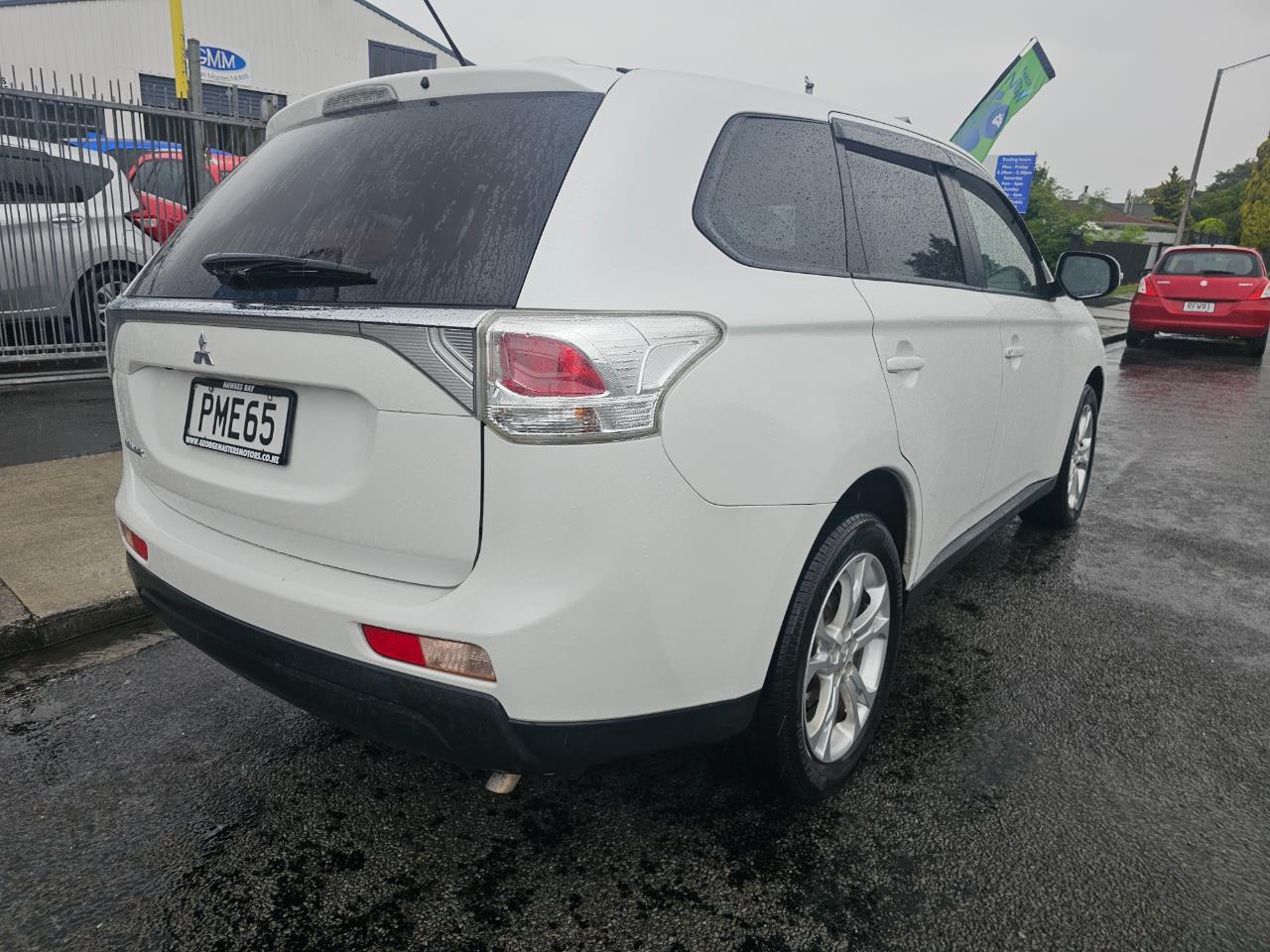 2013 Mitsubishi OUTLANDER