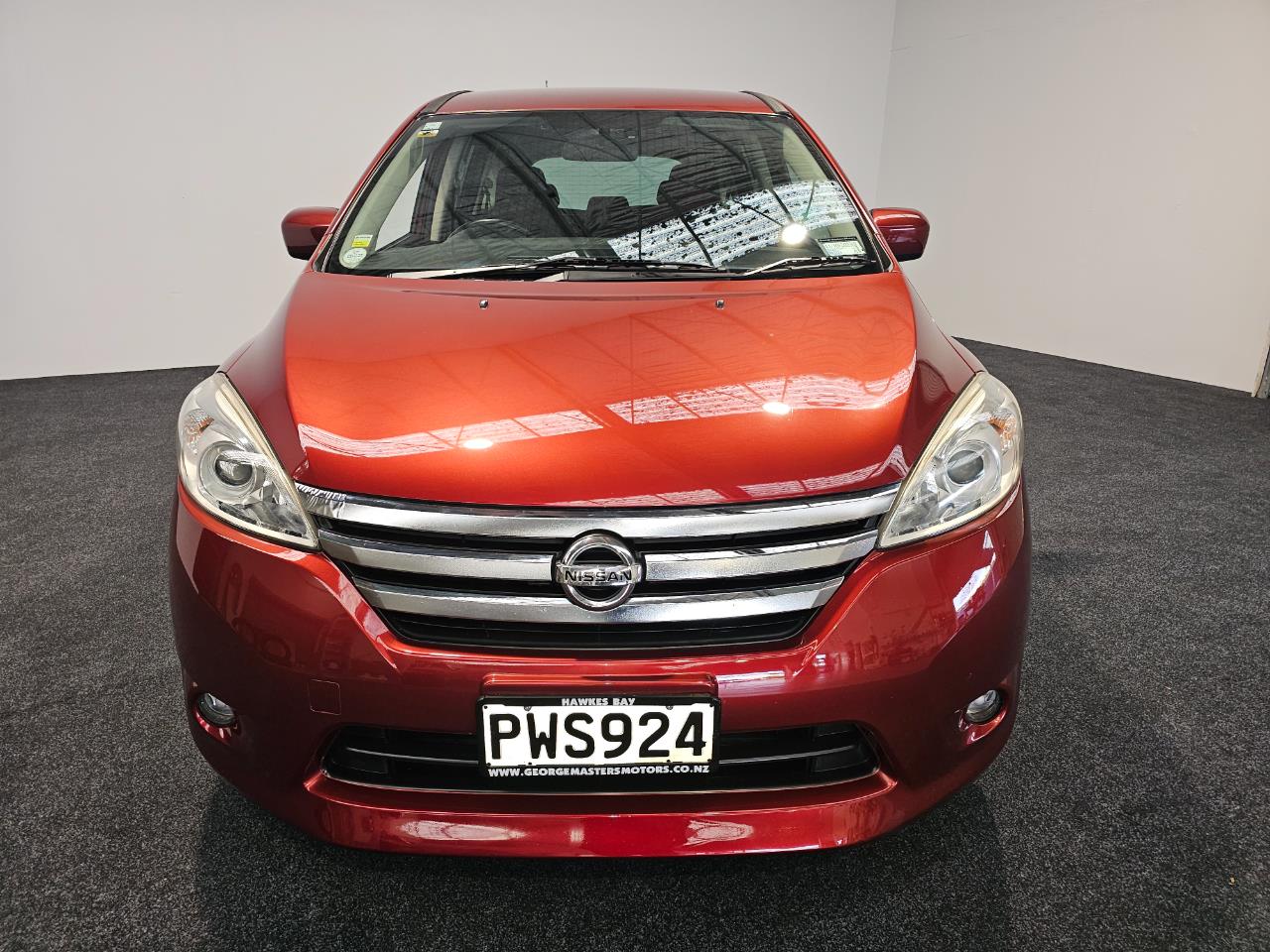 2011 Nissan LAFESTA