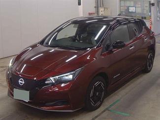 2022 Nissan LEAF - Thumbnail