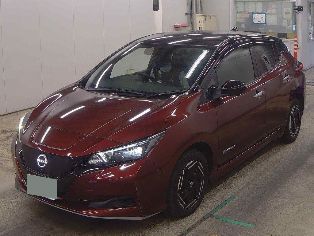 2022 Nissan LEAF