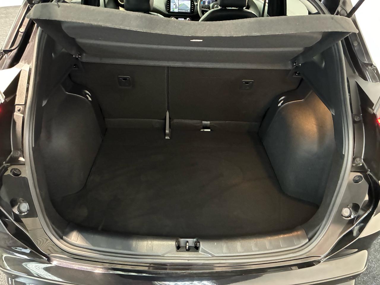 2021 Nissan KICKS