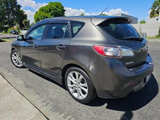 2009 Mazda AXELA - Thumbnail