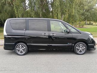2014 Nissan SERENA - Thumbnail