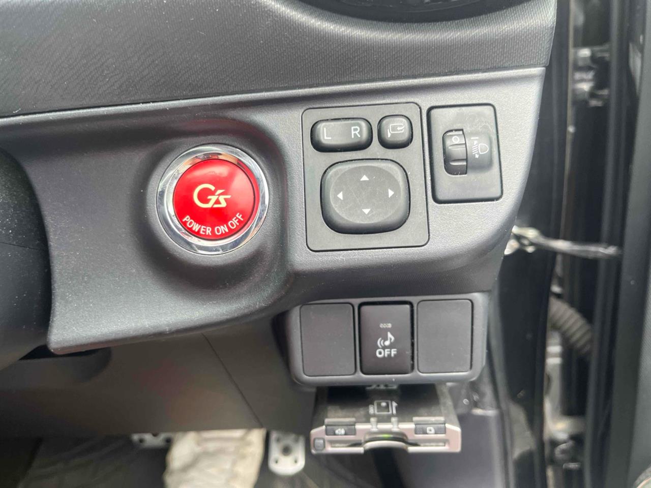 2014 Toyota AQUA