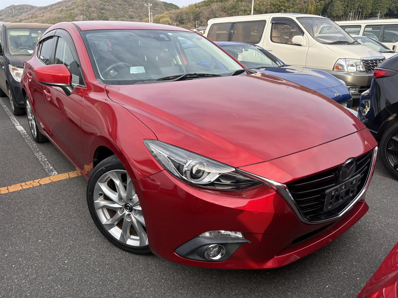 2014 Mazda AXELA