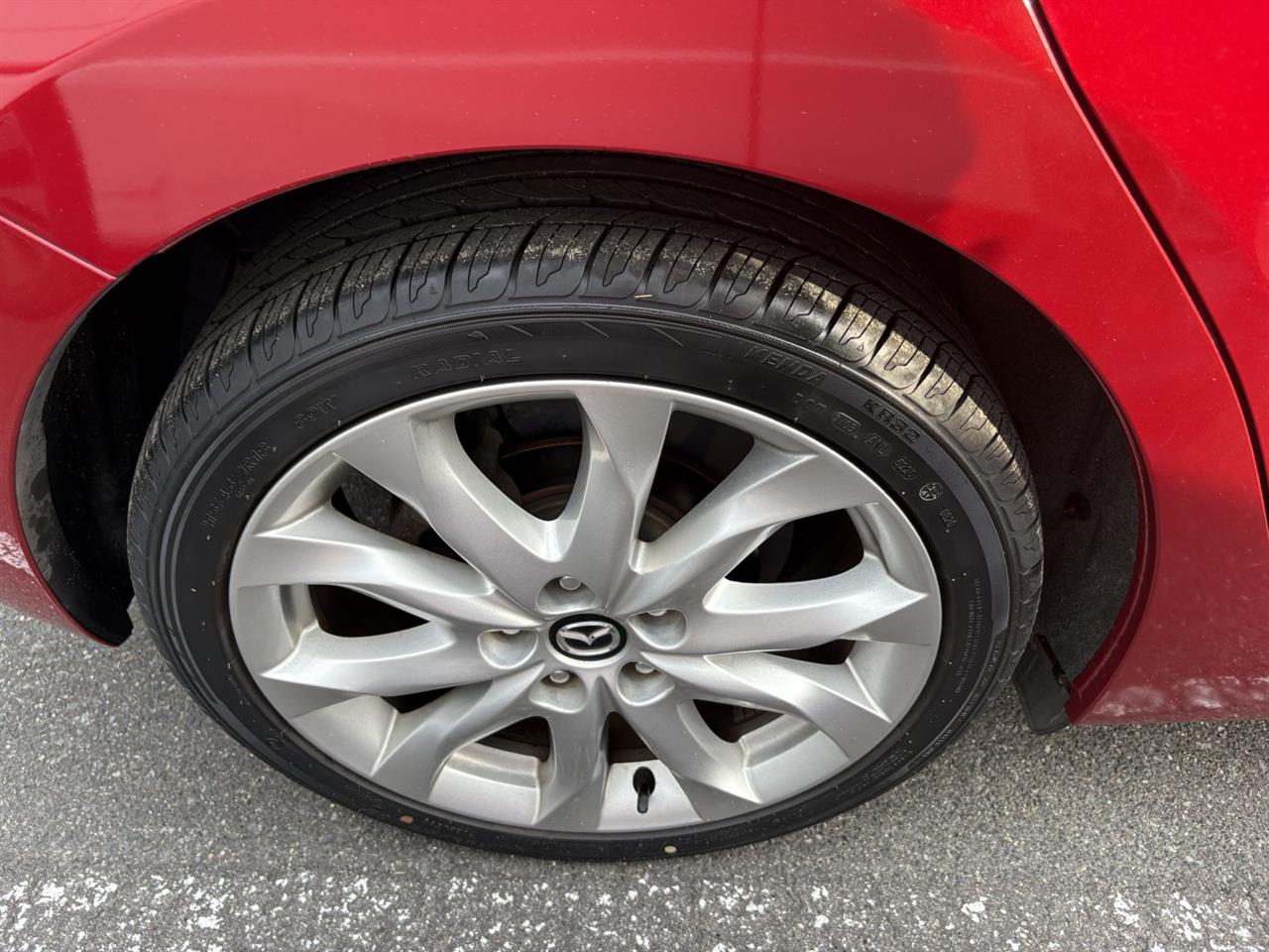 2014 Mazda AXELA