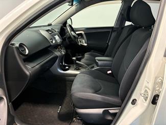 2006 Toyota RAV4 - Thumbnail
