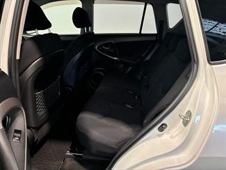 2006 Toyota RAV4 - Thumbnail