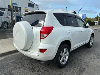 2006 Toyota RAV4 - Thumbnail