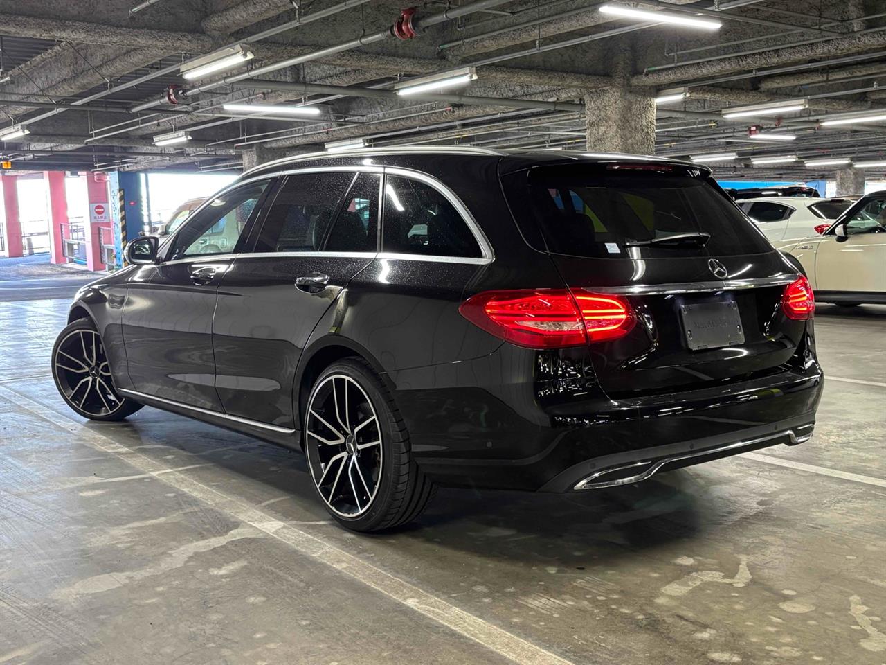 2015 Mercedes-Benz C 200