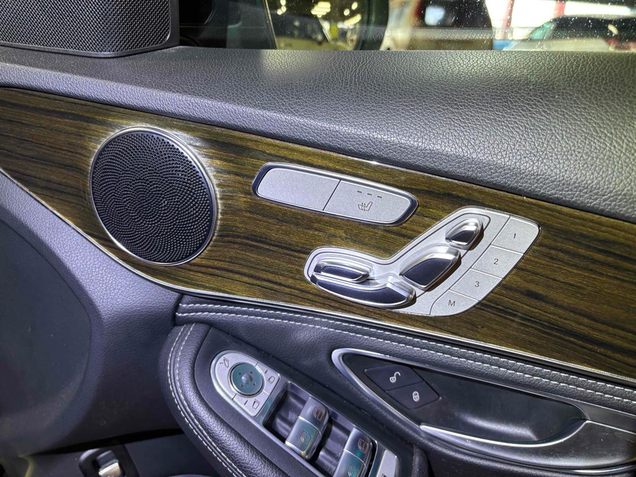 2015 Mercedes-Benz C 200