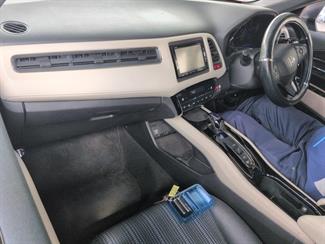 2015 Honda VEZEL - Thumbnail