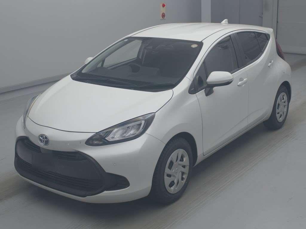 2022 Toyota AQUA