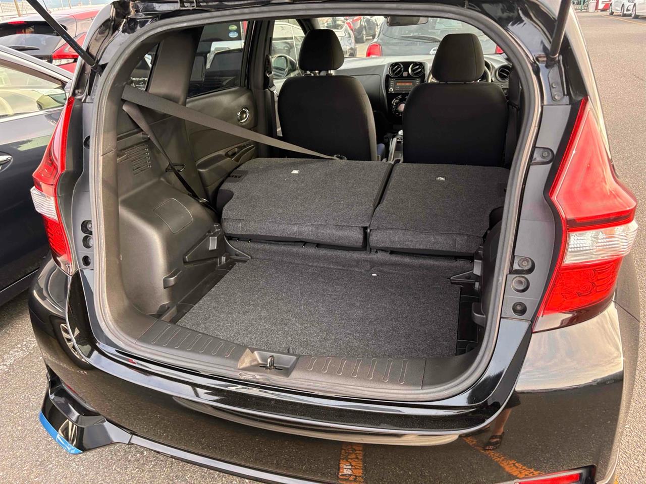 2018 Nissan NOTE