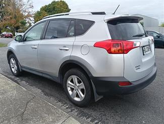 2013 Toyota RAV4 - Thumbnail