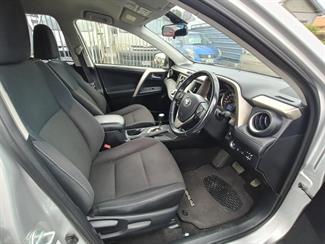 2013 Toyota RAV4 - Thumbnail