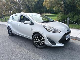2019 Toyota AQUA - Thumbnail