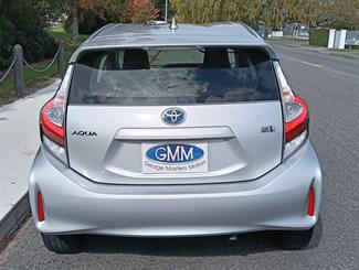 2019 Toyota AQUA - Thumbnail