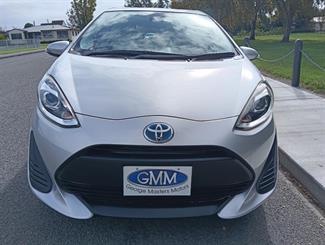 2019 Toyota AQUA - Thumbnail