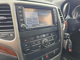 2011 Jeep Grand Cherokee - Thumbnail