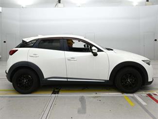 2017 Mazda CX-3 - Thumbnail