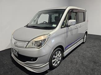 2013 Mitsubishi Delica - Thumbnail