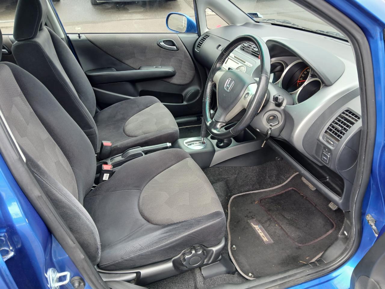 2006 Honda Jazz