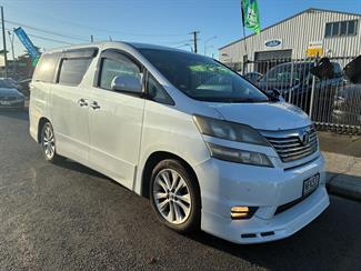 2010 Toyota VELLFIRE - Thumbnail