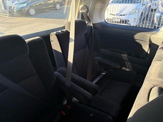 2010 Toyota VELLFIRE - Thumbnail