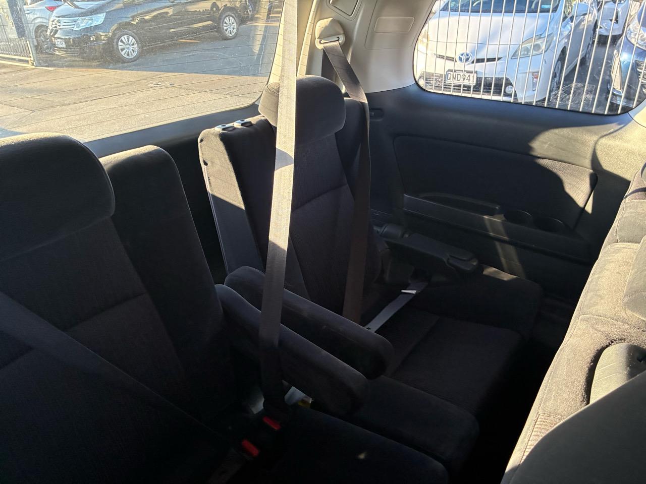 2010 Toyota VELLFIRE