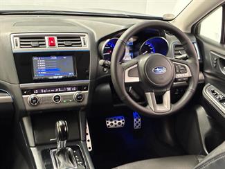 2016 Subaru Outback - Thumbnail