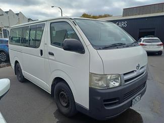 2006 Toyota Hiace - Thumbnail