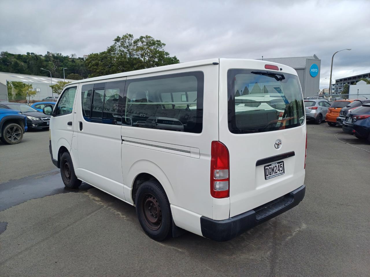2006 Toyota Hiace