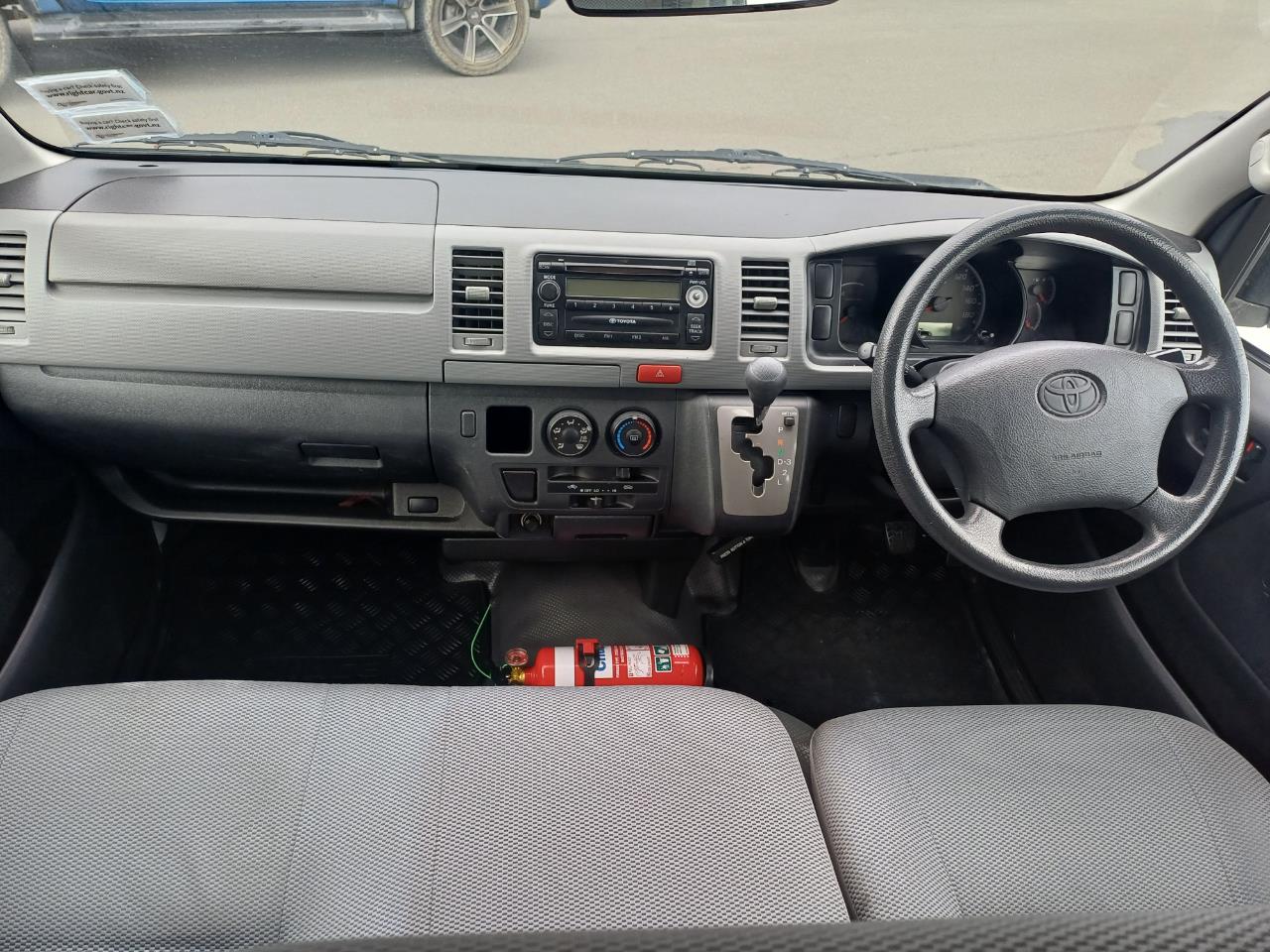 2006 Toyota Hiace