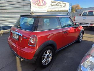 2011 Mini Cooper - Thumbnail