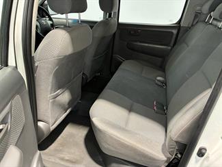 2012 Toyota Hilux - Thumbnail