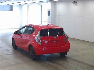2012 Toyota AQUA - Thumbnail