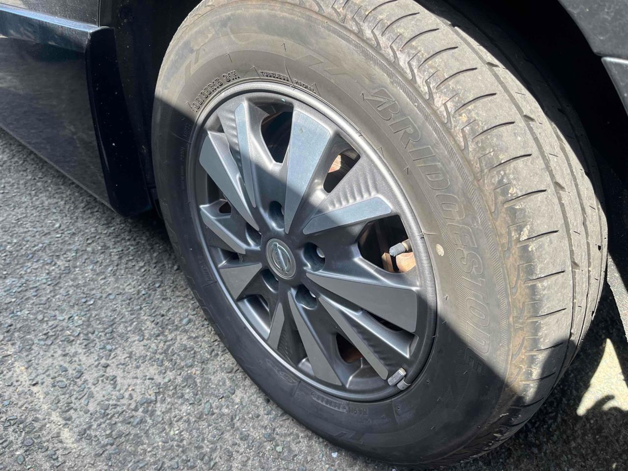 2018 Nissan SERENA
