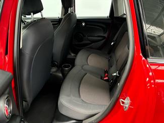 2016 Mini Cooper - Thumbnail