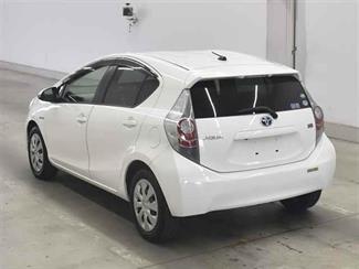2012 Toyota AQUA - Thumbnail