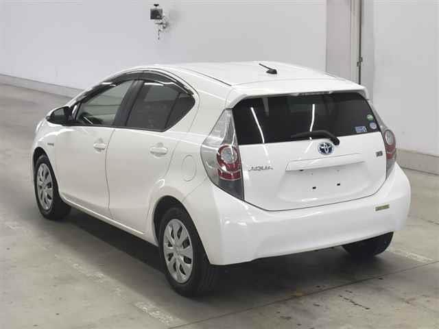 2012 Toyota AQUA