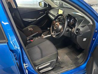 2016 Mazda DEMIO - Thumbnail